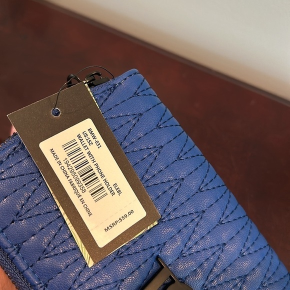 Badgley Mischka wallet with phone holder - Picture 9 of 10